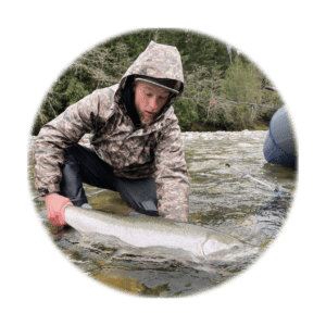 riverdog-outfitters.com